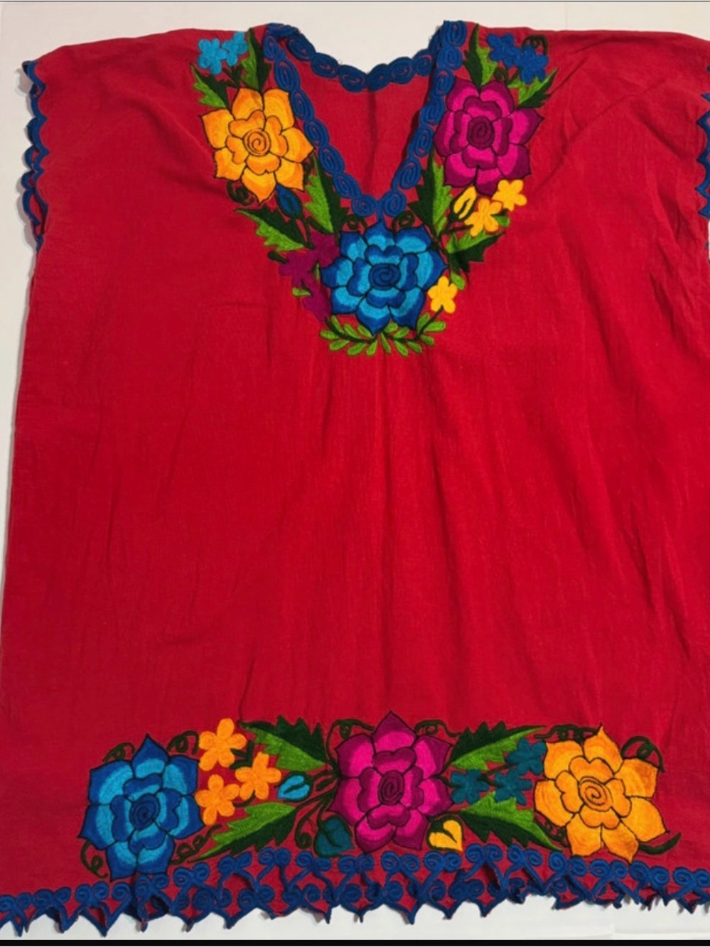 Women’s Red Floral Embroidered Mexican Too Blouse 2x/3x